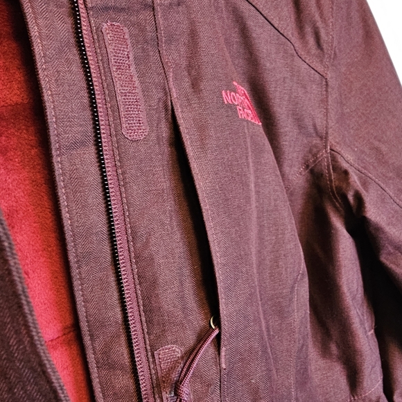 Northface Inlux Insulated Jacket - Picture 6 of 12